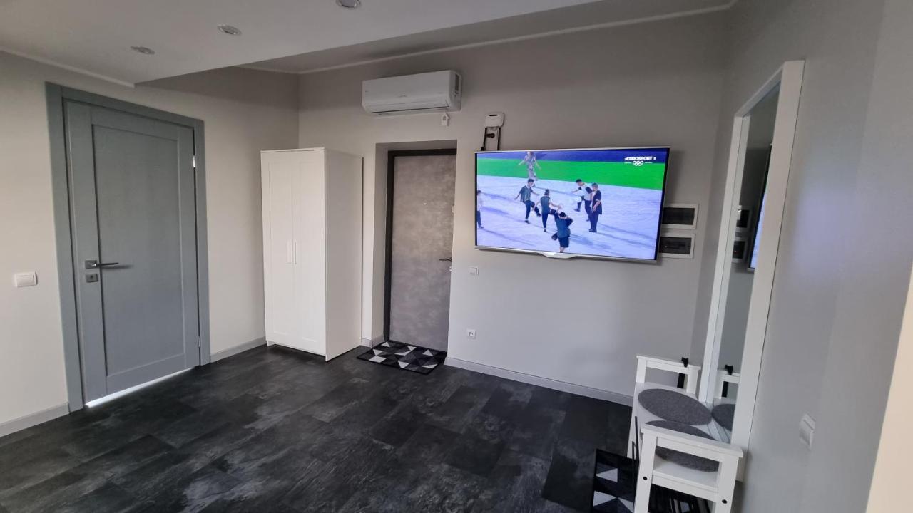Mansarda Apartment Kamianets Podilskyi Bagian luar foto